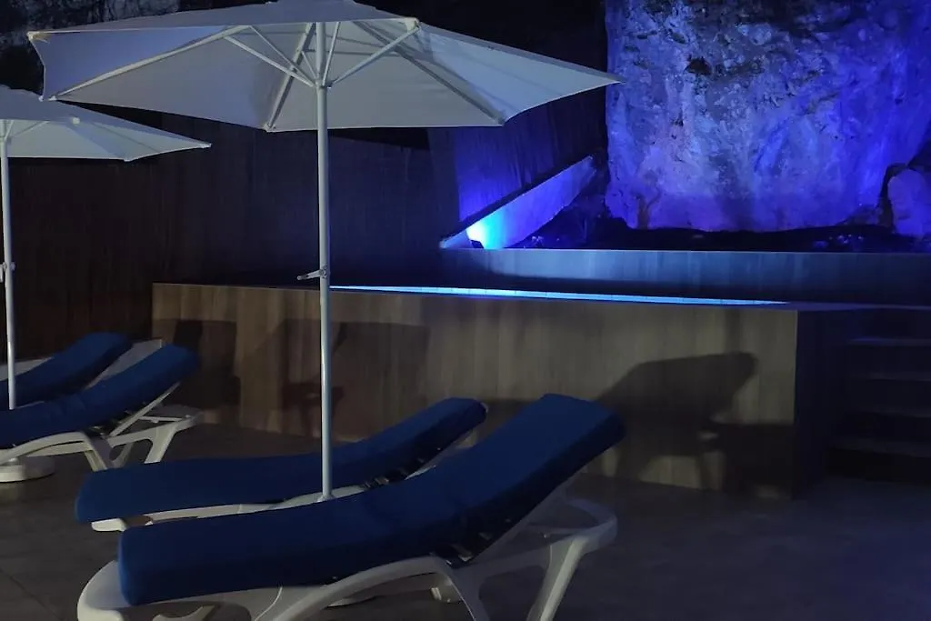 Villa Victoria Rio De La Miel Nerja Semesterbostad